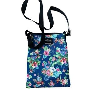 Disney Loungefly Lilo & Stitch Tropical Crossbody Bag Passport OG Heart Logo
